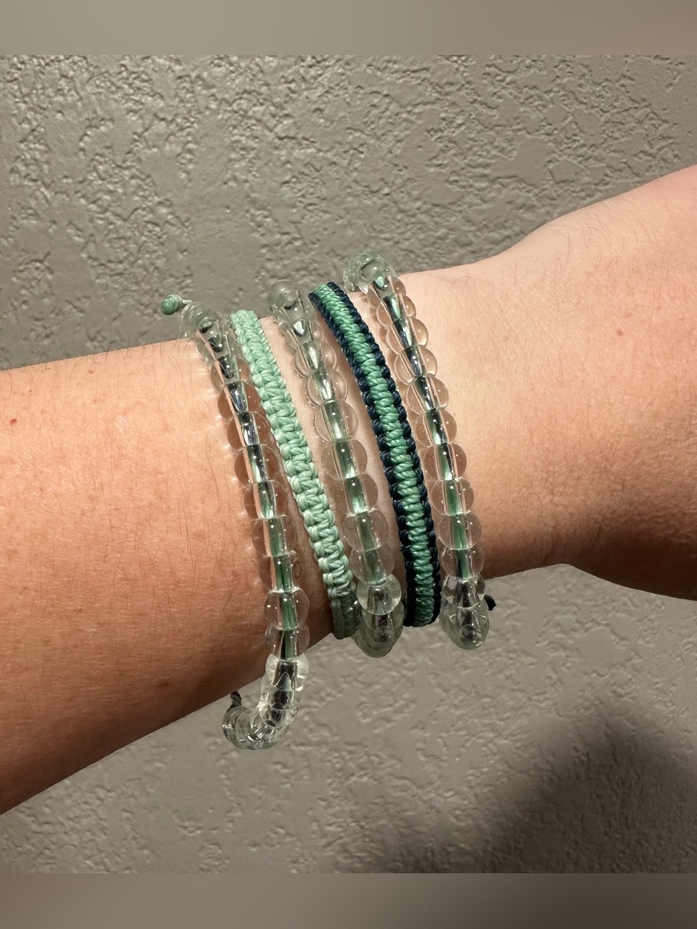 4Ocean bracelet bundle